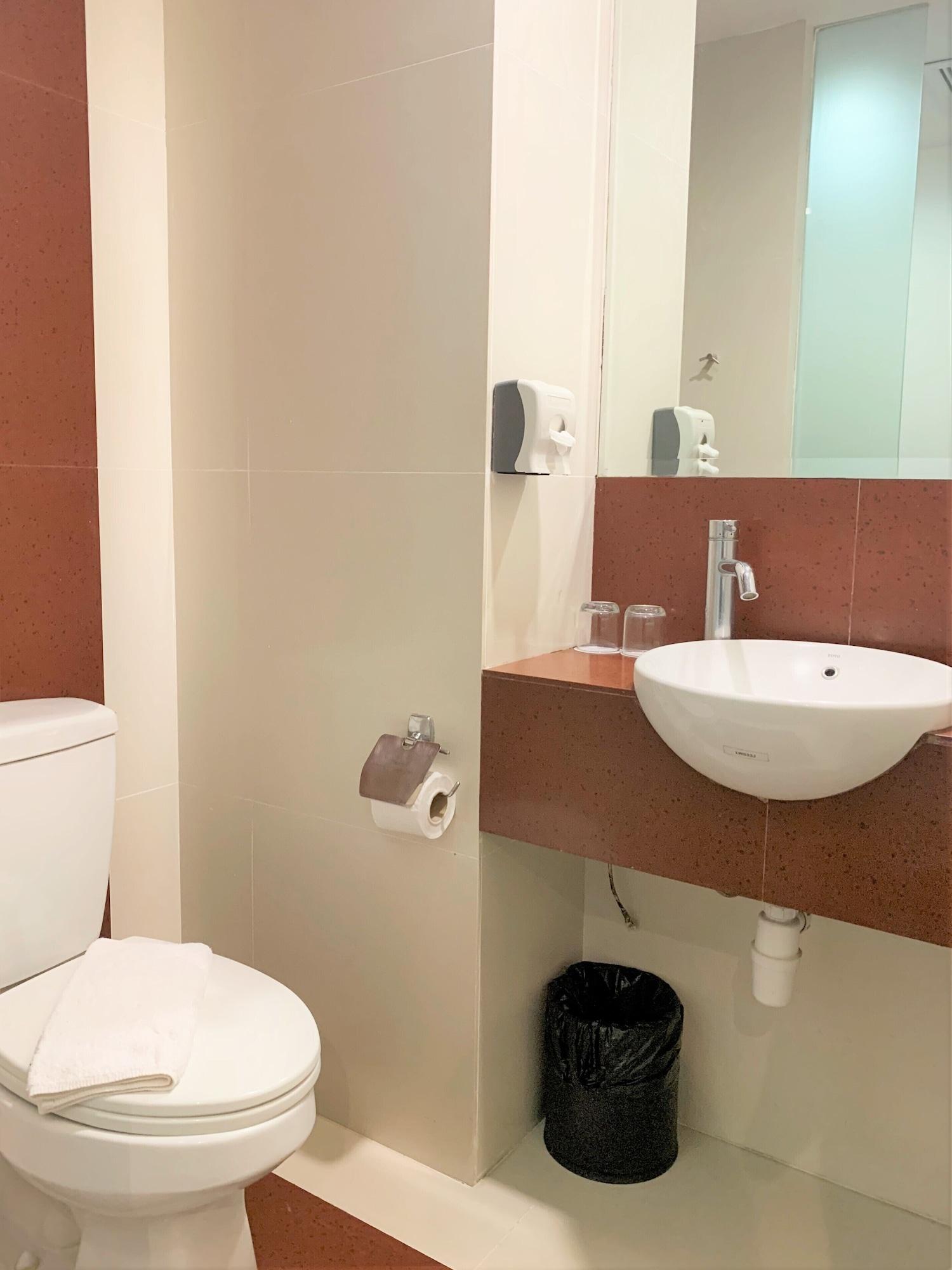 The Elopura Hotel Sandakan Bagian luar foto