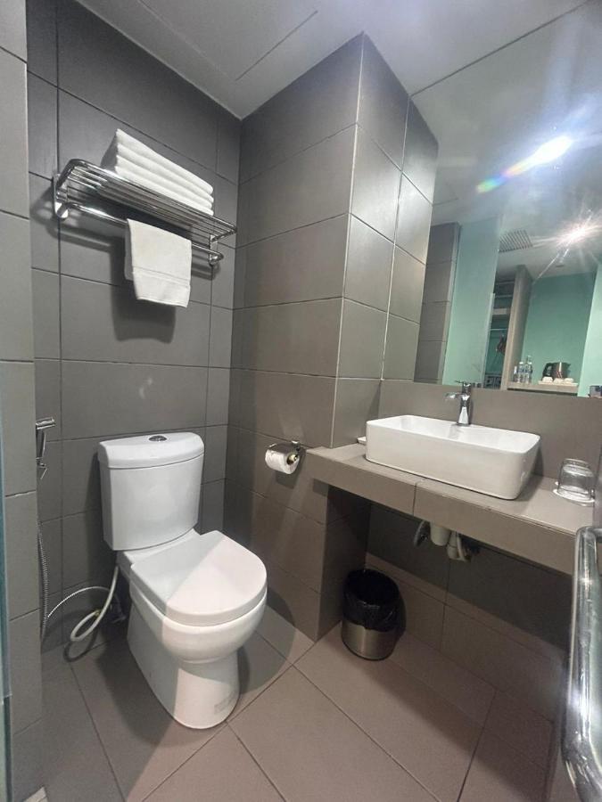 The Elopura Hotel Sandakan Bagian luar foto