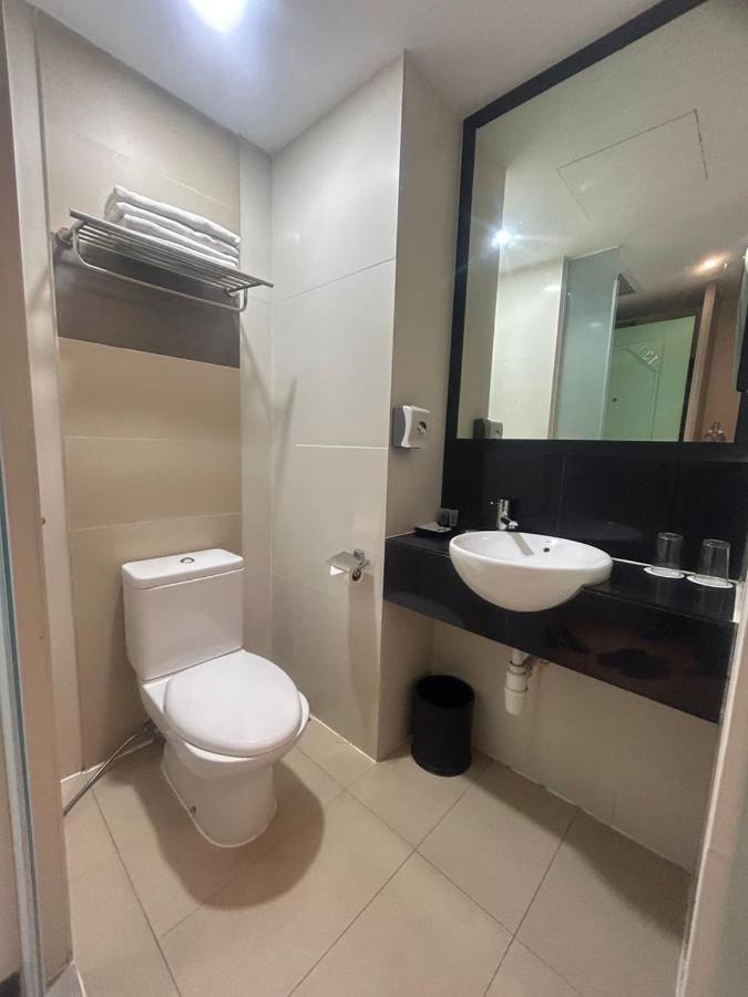 The Elopura Hotel Sandakan Bagian luar foto